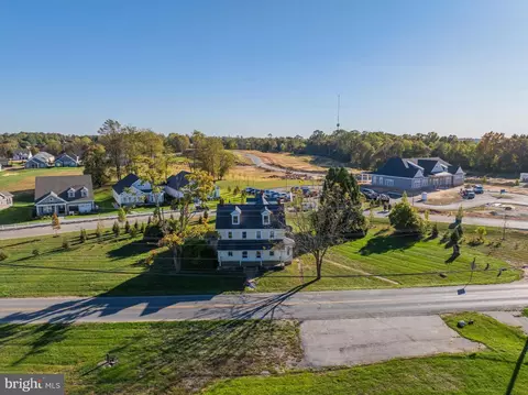 704 E Reeceville Rd, Coatesville, PA 19320