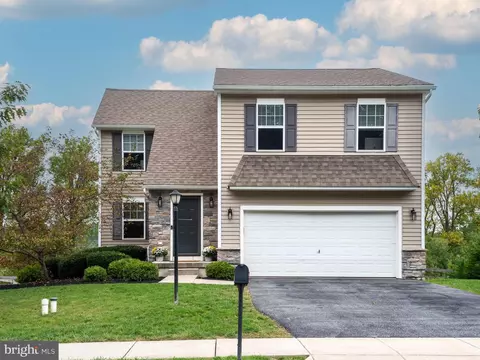 3220 Tyning Ln, Downingtown, PA 19335