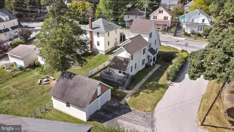 View/Area - 473 Quigley Ave, Wayne, PA 19087 photo 2 of 4