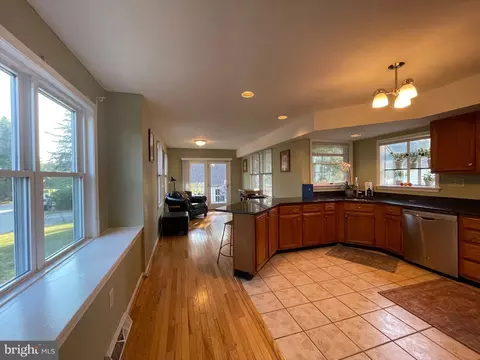 Kitchen - 473 Quigley Ave, Wayne, PA 19087 photo 4 of 8