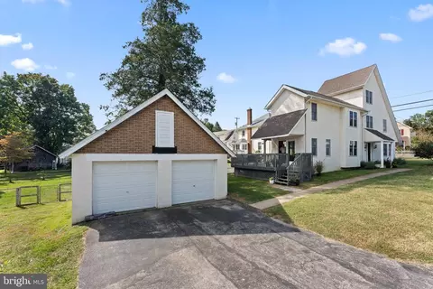 Exterior - 473 Quigley Ave, Wayne, PA 19087 photo 13 of 19