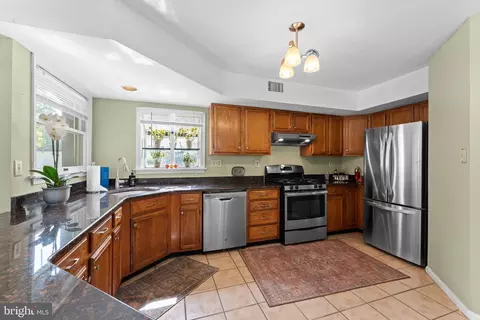 Kitchen - 473 Quigley Ave, Wayne, PA 19087 photo 8 of 8