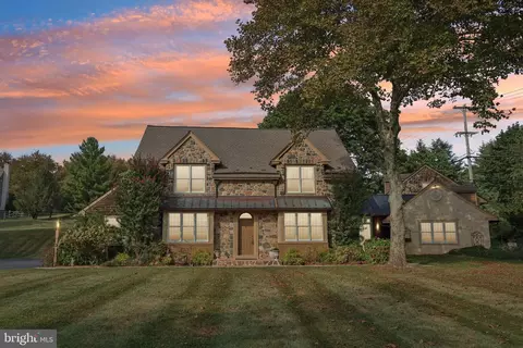 585 S Creek Rd, West Chester, PA 19382