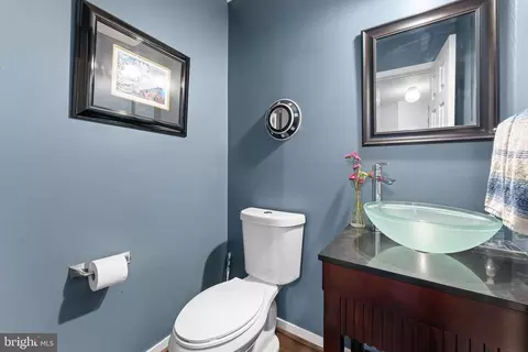 19 Windsor Cir, Chesterbrook, PA 19087 photo 13