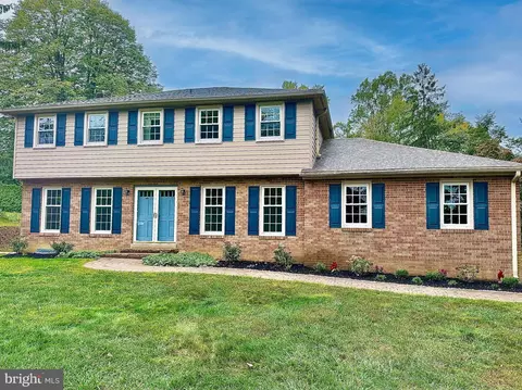481 Churchill Dr, Berwyn, PA 19312