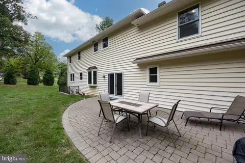 Exterior - 604 Brainerd Pl, Exton, PA 19341 photo 8 of 10