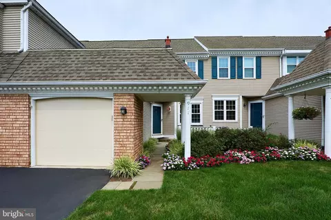 911 Samantha Cir, Chester Springs, PA 19425