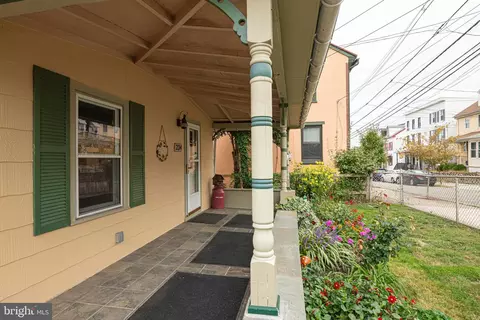 234 Hall St, Phoenixville, PA 19460