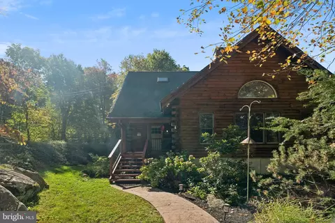 361 Trythall Rd, Elverson, PA 19520