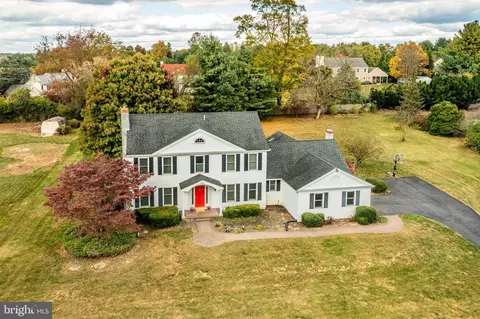 935 Marie Rochelle Dr, West Chester, PA 19382