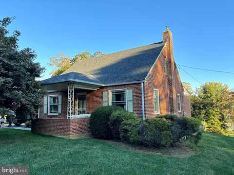 344 Mcmull Dr, Wayne, PA 19087 photo 1