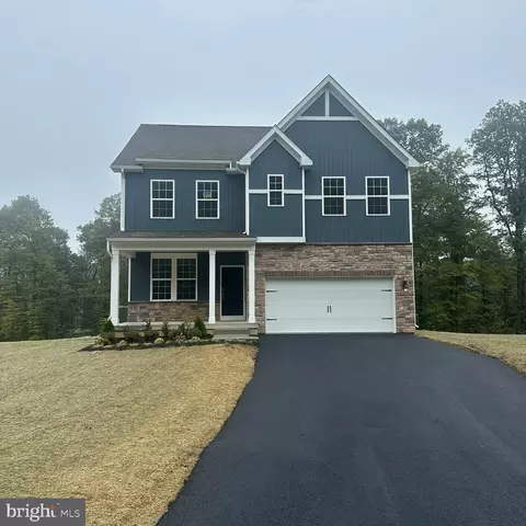 112 Chantry Ln, Coatesville, PA 19320