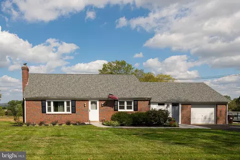 51 Keen Rd, Spring City, PA 19475
