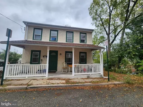 545 Breckenridge St, Phoenixville, PA 19460