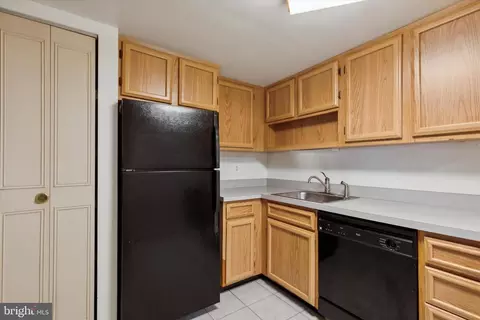 Kitchen - 285 Old Forge Xing, Devon, PA 19333 photo 2 of 2