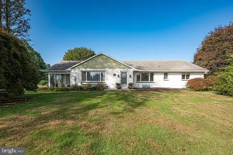 332 Rosehill Rd, West Grove, PA 19390