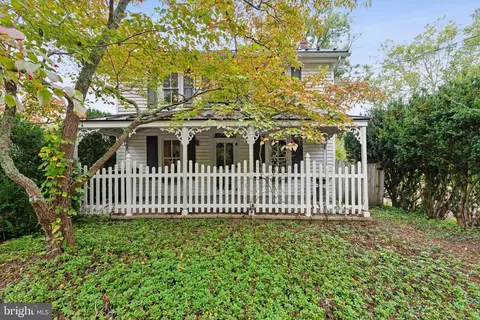 1738 Art School Rd, Chester Springs, PA 19425