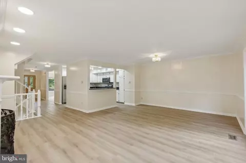 Living - 39 Main St, Chesterbrook, PA 19087 photo 3 of 6