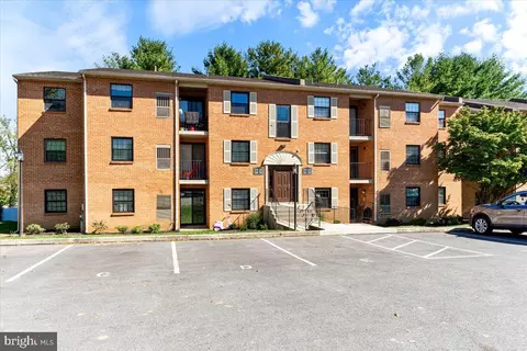 3313 Valley Dr, West Chester, PA 19382