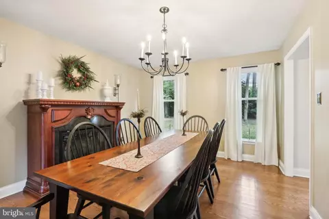 22 Summit Rd, Malvern, PA 19355 photo 12