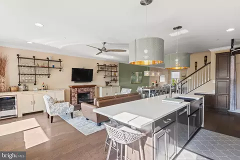 194 Merrin Ln, Wayne, PA 19087 photo 8