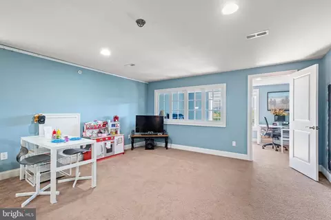 194 Merrin Ln, Wayne, PA 19087 photo 32