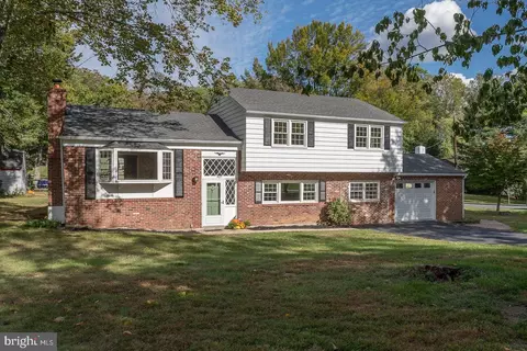 421 Penn Ln, West Chester, PA 19382