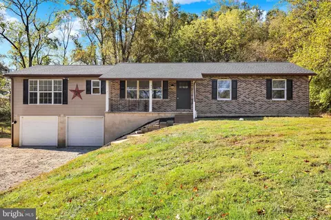 479 Kirks Mill Rd, Lincoln University, PA 19352