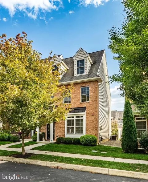 630 Magnolia Ct, Kennett Square, PA 19348