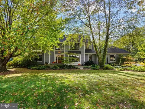 1008 Mather Ln, West Chester, PA 19382