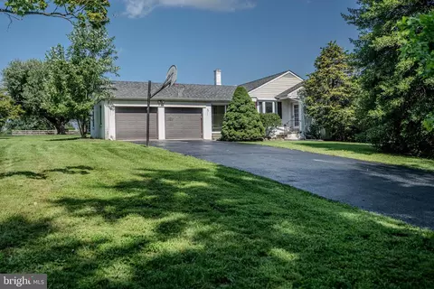 36 Refi Cir, Phoenixville, PA 19460