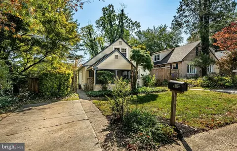 608 W Market St, West Chester, PA 19382
