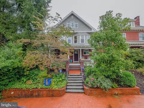 403 Dean St, West Chester, PA 19382