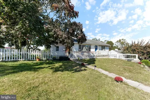838 Park Ave, Kennett Square, PA 19348