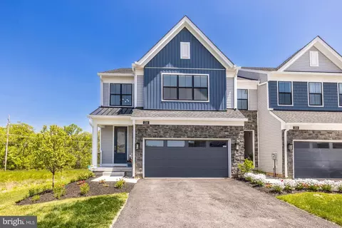 235 Iris Ln, Chester Springs, PA 19425