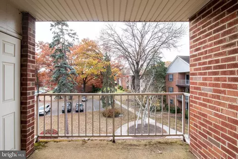 Exterior - 402 Drummers Ln #HAMION, Wayne, PA 19087 photo 5 of 5