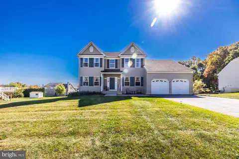 154 Cornwall Pl, Coatesville, PA 19320
