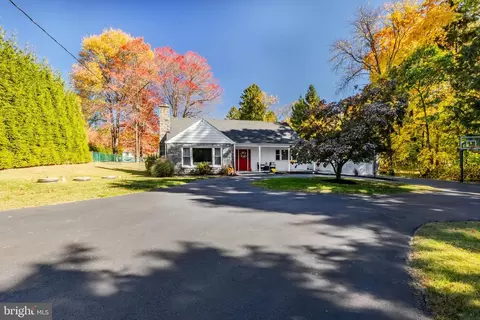 323 Darby Paoli Rd, Paoli, PA 19301