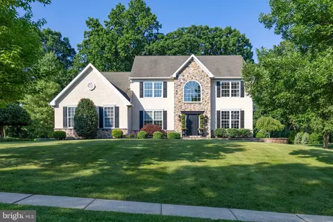 1152 Wendler Cir, Pottstown, PA 19465