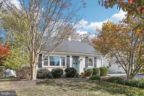 521 Hillside Dr, West Chester, PA 19380