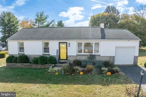 912 N Walnut St, Coatesville, PA 19320