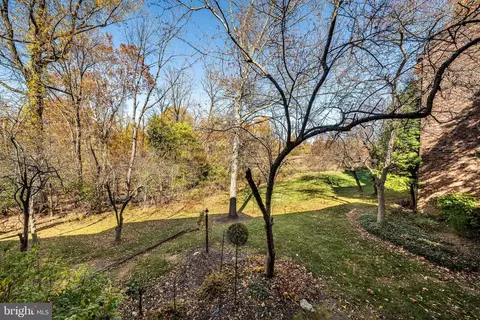 Exterior - 805 Mountainview, Chesterbrook, PA 19087 photo 2 of 2