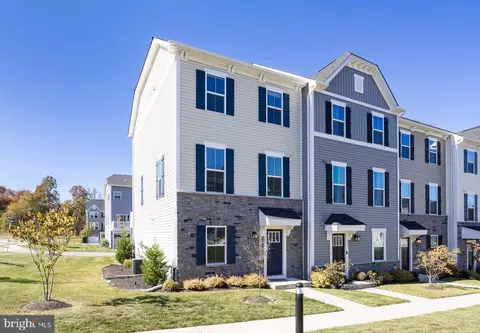 301 Sugar Maple Sq, Downingtown, PA 19335