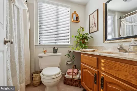 Bath - 1508 Mountainview Dr, Chesterbrook, PA 19087 photo 2 of 2