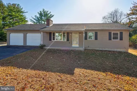 1310 Burke Rd, West Chester, PA 19380