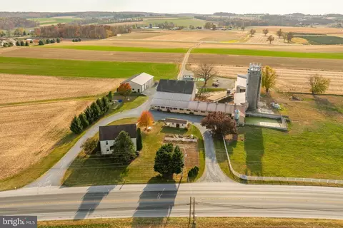 3726 Horseshoe Pike, Honey Brook, PA 19344