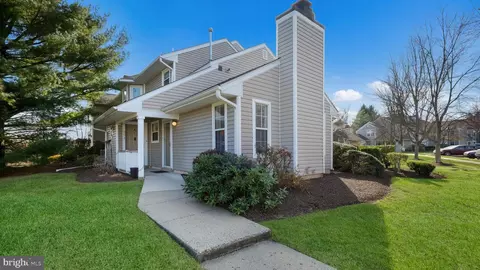 904 Railway Sq #49, West Chester, PA 19380