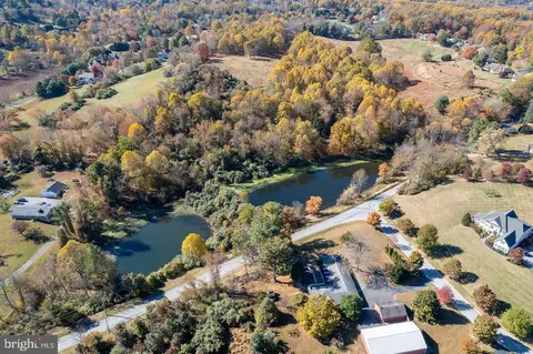850 Locust Grove Rd, West Chester, PA 19382