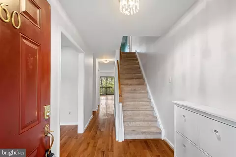 Entry Way - 60 Iroquois Ct, Chesterbrook, PA 19087 photo 1 of 2