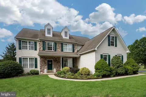 1145 Wendler Cir, Pottstown, PA 19465